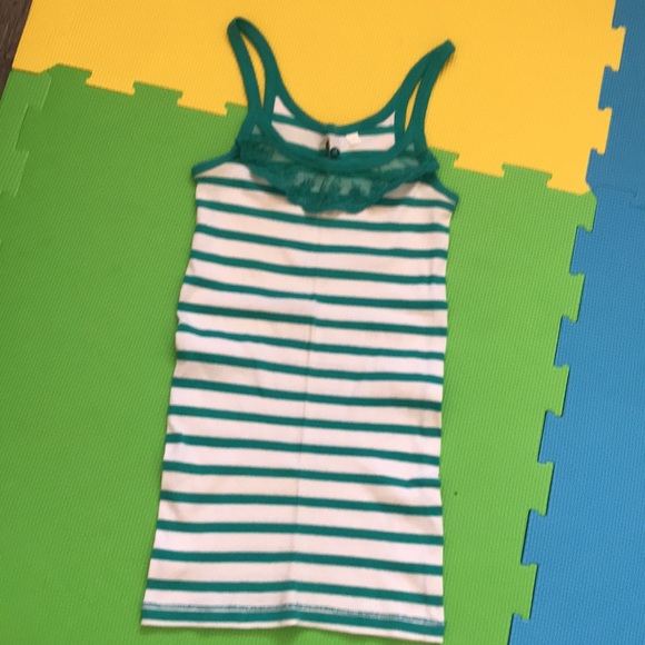 Bundle of 5 tank tops - Picture 4 of 6